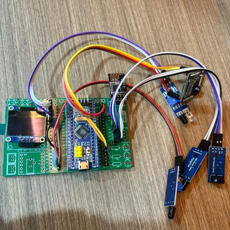 Arduino and Photoelectric Sensors: Automatic Counter Design