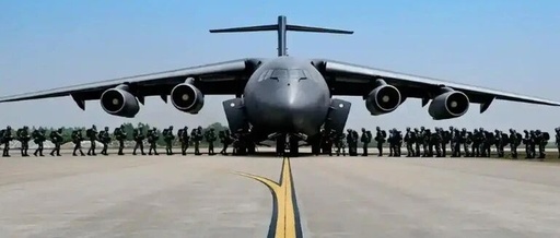 While the Pentagon Counts C-5 Rivets, China's Y-40 Has Already Loaded an Entire Armored Company in Its Double-Deck Cargo Hold