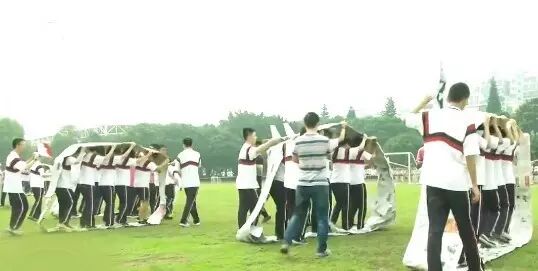 Exciting Innovations! Fancy Flights, DIY Robots... These Zhuhai Students Are Creating Amazing Things!