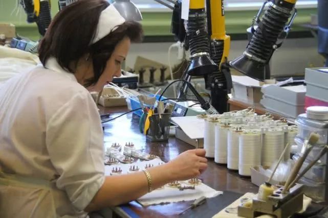 S-400 Air Defense Missile Production Line Exposed: A Glimpse into PCBA Technology
