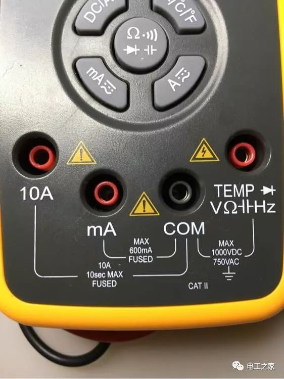 How to Use a Multimeter to Measure and Distinguish Between Voltage, Neutral, and Live Wires