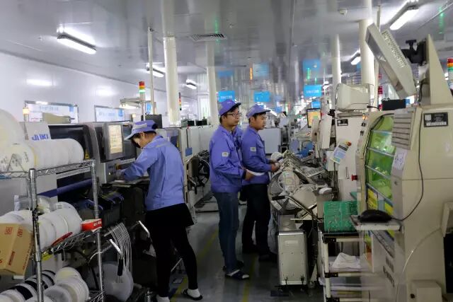Hubei's Largest PCBA Circuit Board Super Smart SMT Electronics Factory Saves 6,000 Workers Instantly! Amazing!!