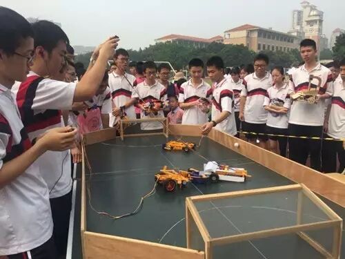 Exciting Innovations! Fancy Flights, DIY Robots... These Zhuhai Students Are Creating Amazing Things!
