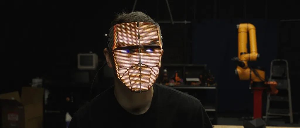 Acrobatic Open-Source Robot, DIY Electric 3D Scanning Turntable, Transparent Arduino UNO Board | DF Maker Weekly (Issue 122)