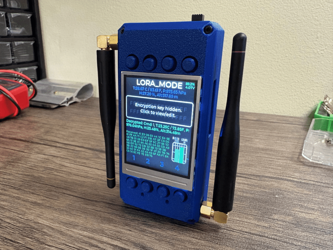 Acrobatic Open-Source Robot, DIY Electric 3D Scanning Turntable, Transparent Arduino UNO Board | DF Maker Weekly (Issue 122)