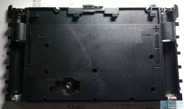Disassembly of the Vintage Texas Instruments Graphing Calculator: It Can Even Be Overclocked