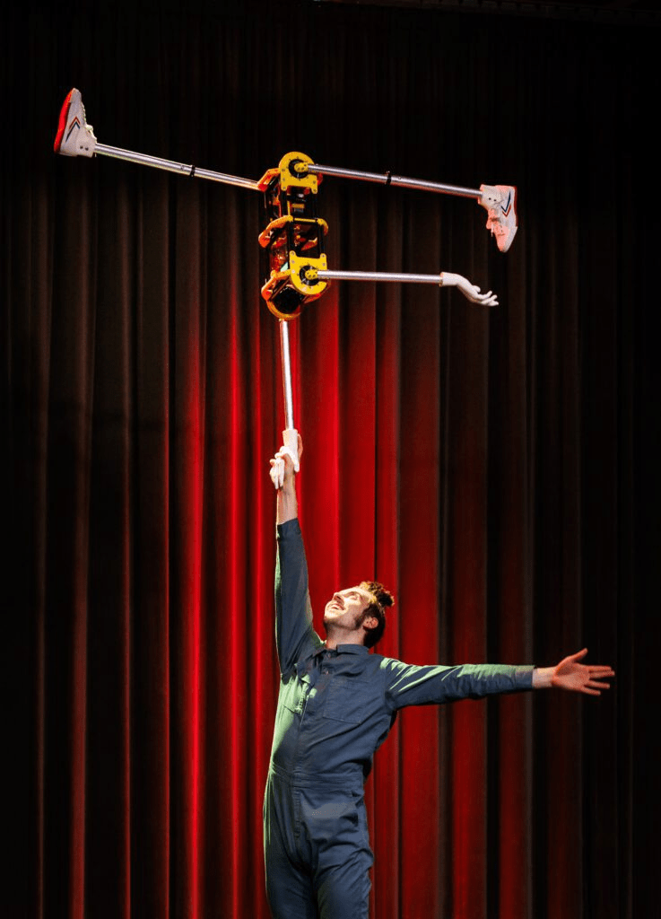 Acrobatic Open-Source Robot, DIY Electric 3D Scanning Turntable, Transparent Arduino UNO Board | DF Maker Weekly (Issue 122)