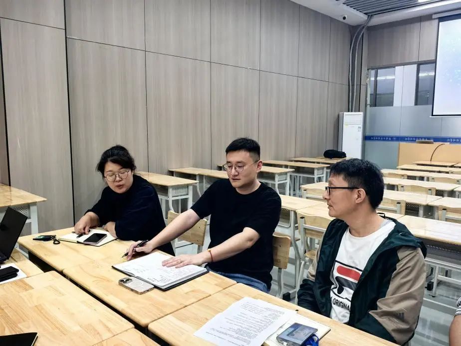 Spring Research Resonance: Engaging Classroom | AI Empowering C Language Education
