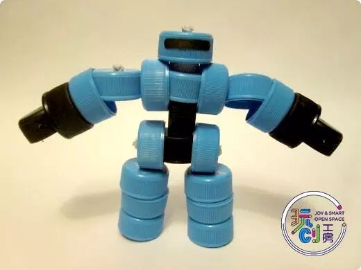 DIY Crafting a Cool Bottle Cap Robot from Recycled Caps