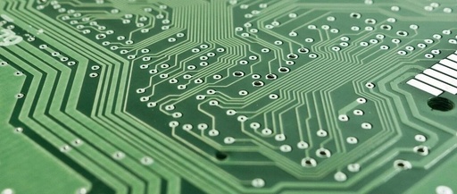 Struggling with PLC Selection? A Senior Engineer's Guide to Overcoming Decision Paralysis and Saving Money!