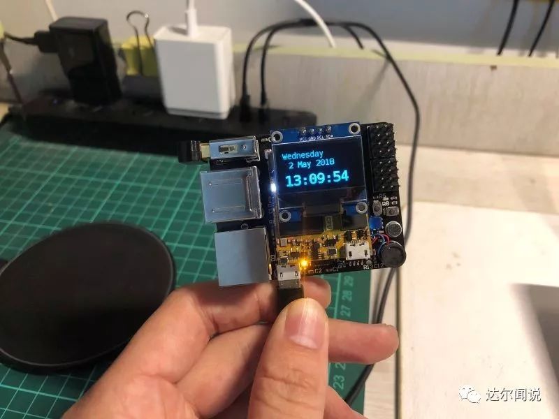 How to DIY a Raspberry Pi - ARM-Linux Card Computer