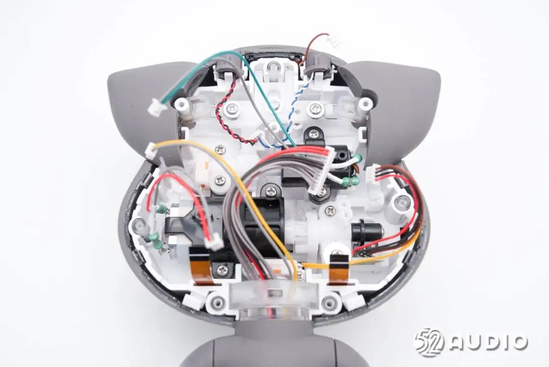 Dissecting the Talking Tom Cat: What Chips Are Used in This Popular AI Toy?