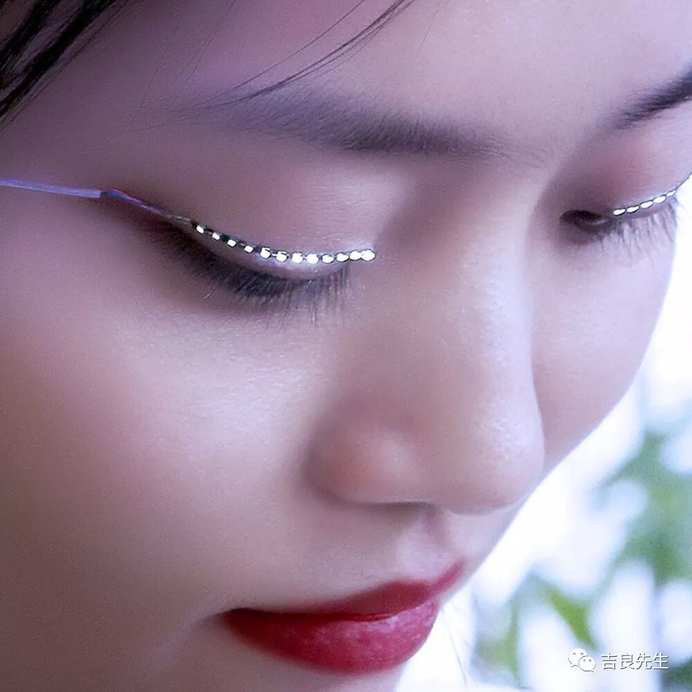 Utilizing Light: More Fashionable than Custom-Made Dresses