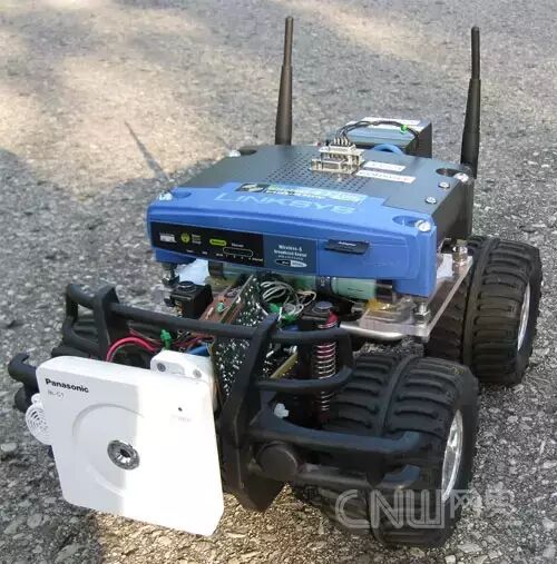 DIY Wifi Robot Tutorial by International Experts