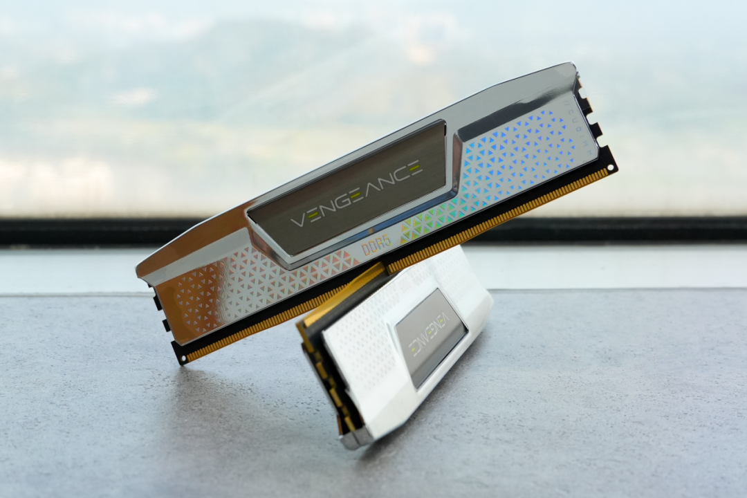 Exploring New Horizons | Corsair Vengeance DDR5 CUDIMM 48G8200C40 Memory Testing