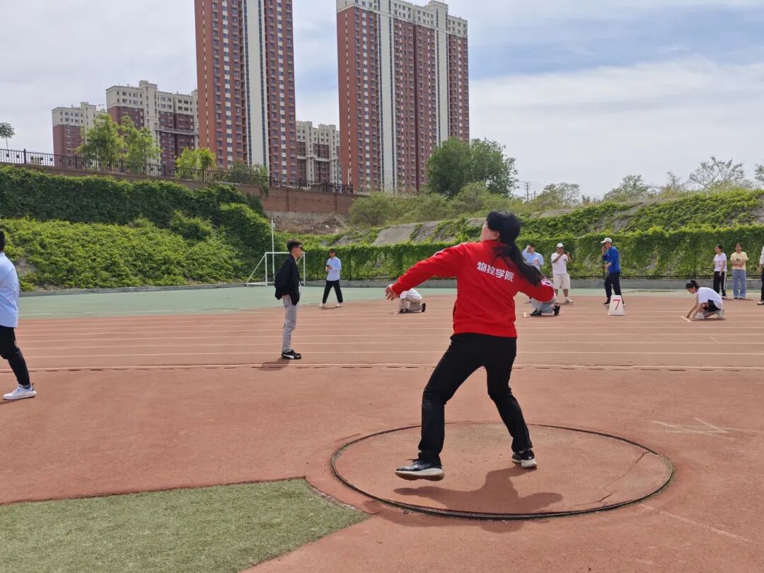 Sports Day Special | Intelligent Control Speed and Passion of IoT: Faculty Sports Day at the College of IoT and Intelligent Control Ignites the Spring Campus