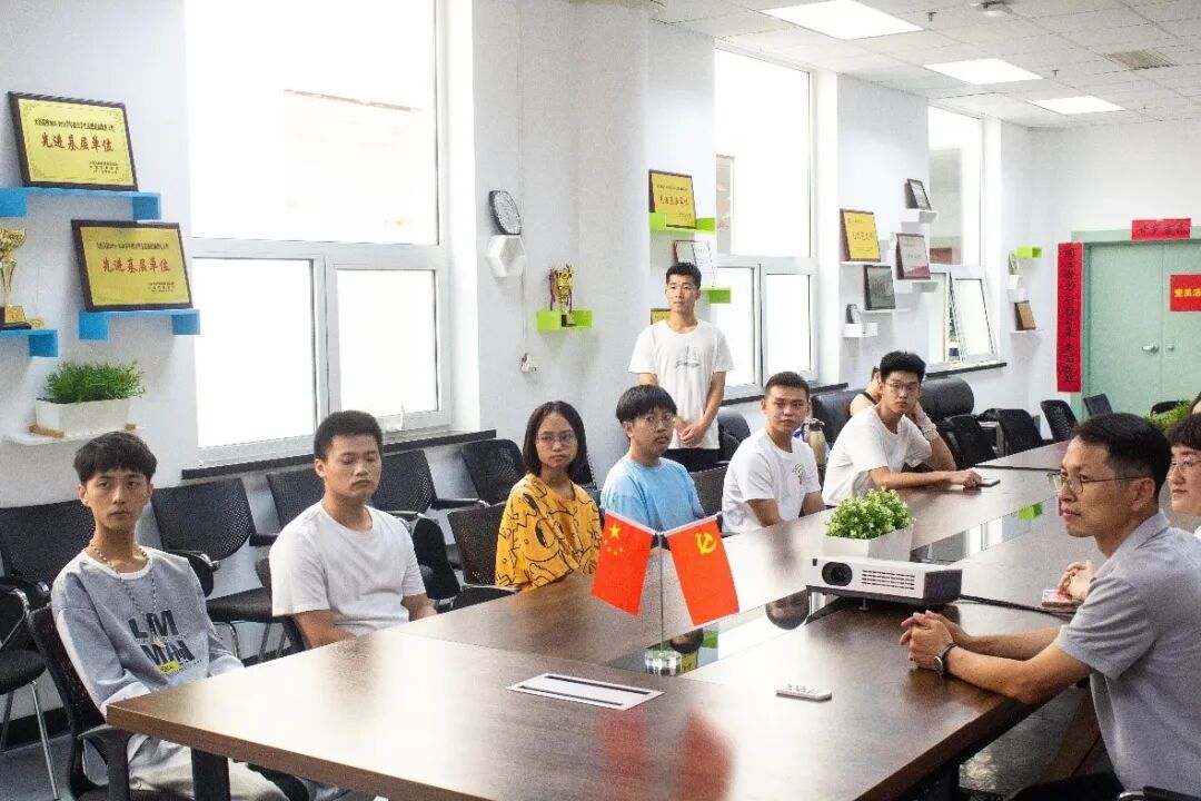 Pursuing Innovation and Excellence