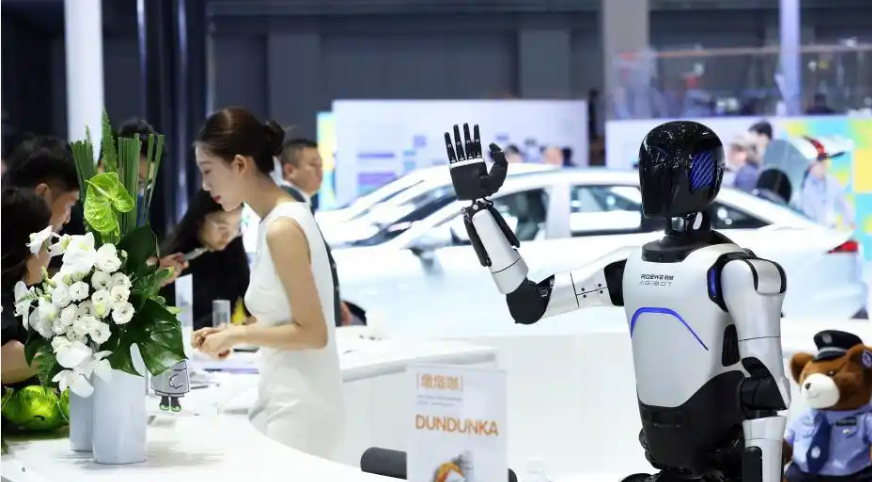 2025 Shanghai Auto Show: Humanoid Robots, Ushering in a New Era of Intelligent Mobility?