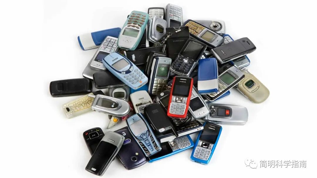 Why Do Smartphones Now Have More Memory Than Computers? Is It a System Requirement or a Marketing Strategy?