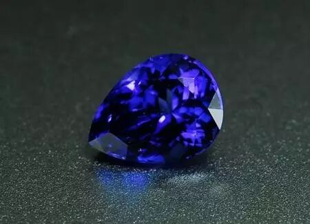 3D Printed 7.82 Carat Gemstone Engagement Ring! It Can Transform!