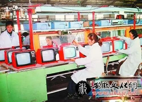 The Evolution of China's Electronics Industry: A Journey Through Four Decades