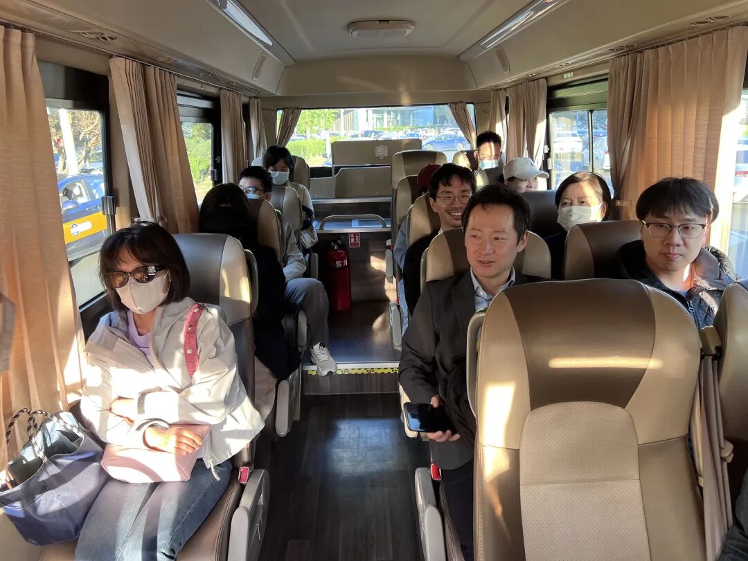 MICHINORI Holdings Group Conducts On-Site Inspection of Customized Buses in Beijing, Exploring the Future of DRT with Mingzhi Huixing