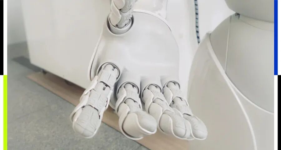 AI Robot Massage: A New Trend for Young People