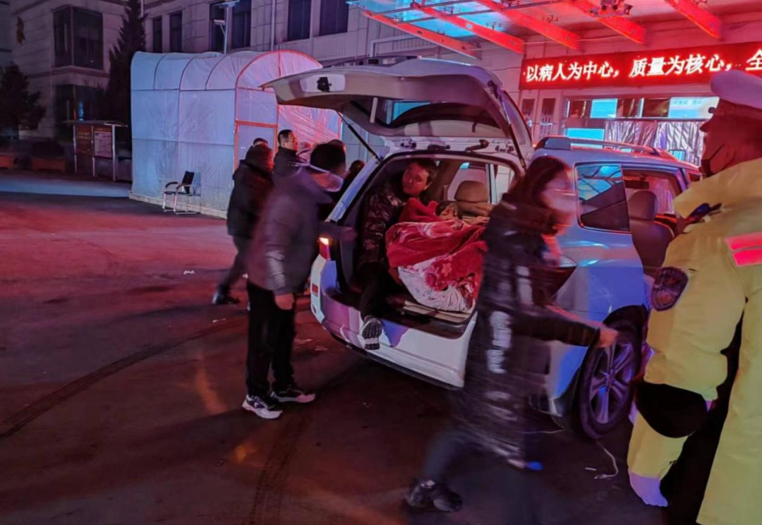 Emergency Rescue in the Deep of Night at -15°C: A 28-Minute Lifesaving Operation!