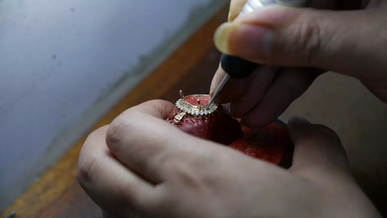 3D Printed 7.82 Carat Gemstone Engagement Ring! It Can Transform!