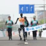 Humanoid Robot 'Half Marathon' Showcases Strong Jiangsu Presence