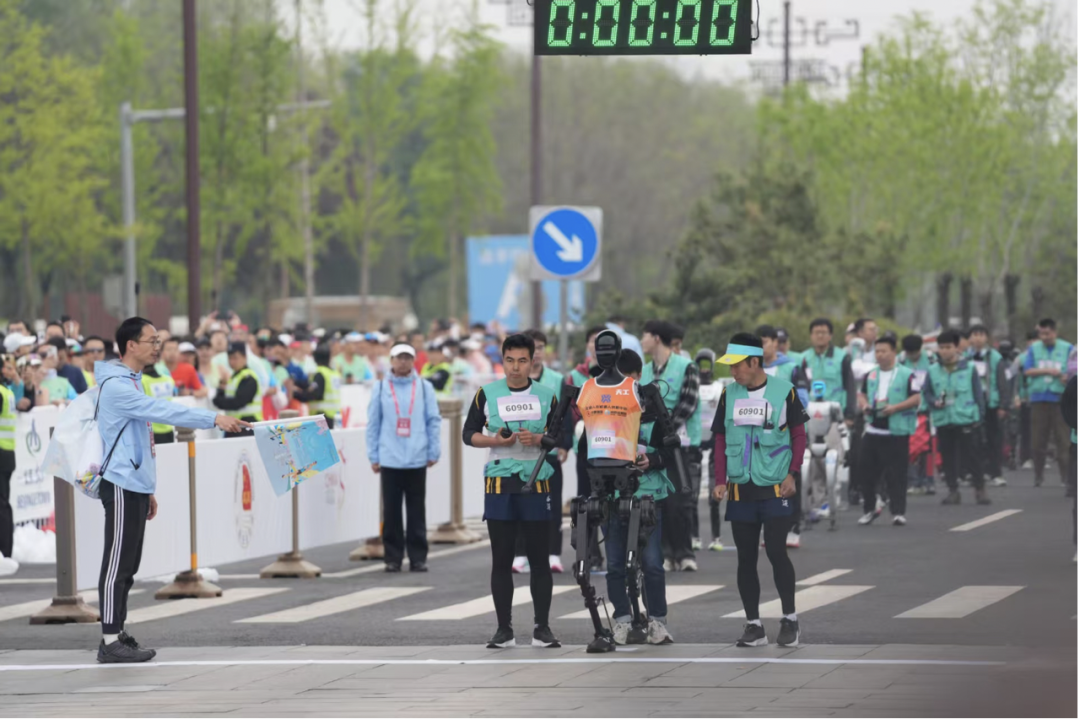 Reflections on the Humanoid Robot Marathon
