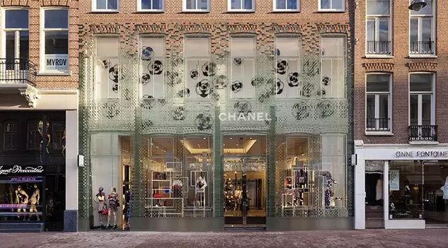 3D Printed Tiles Enhance the Elegance of Boutique Store Facades