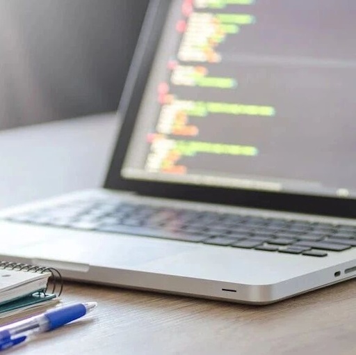 Embedded Software: Functional vs Non-Functional Programming