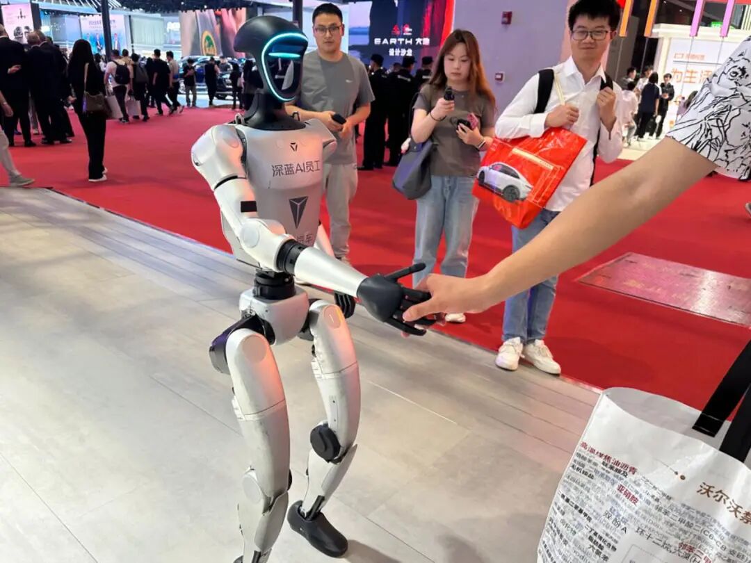 2025 Shanghai Auto Show: Humanoid Robots, Ushering in a New Era of Intelligent Mobility?