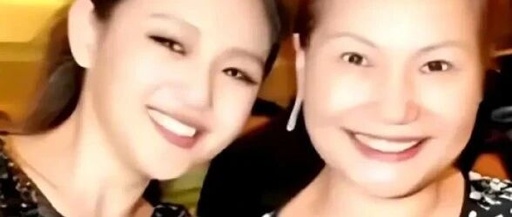 S's Mom Gets Confused by Smart Speaker, Internet Bursts into Laughter: Don't Worry, A Million Advisors Are Here to Help!