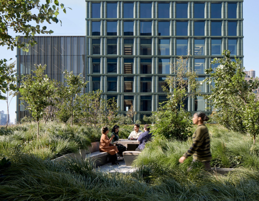 Disney's New Headquarters in New York: A 'Conventional' Office Designed by SOM and Gensler