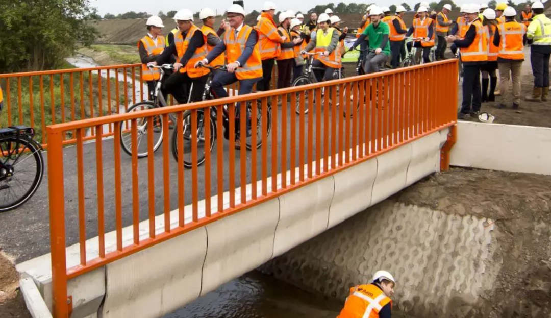 Exploring Diverse Bicycle Bridge Structures Using 3D Printed Concrete Technology in the Netherlands