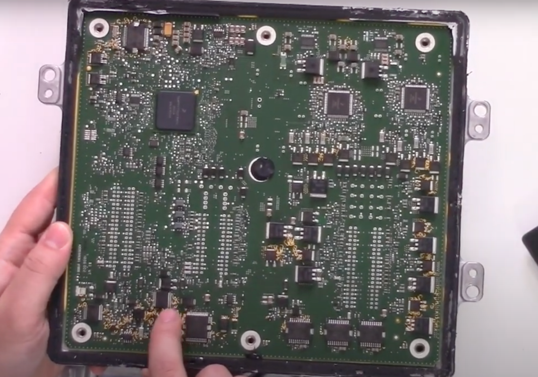 Dissecting the Chevrolet Heavy-Duty Pickup ECU: How a 'Hacker' Breached the 'Unhackable'