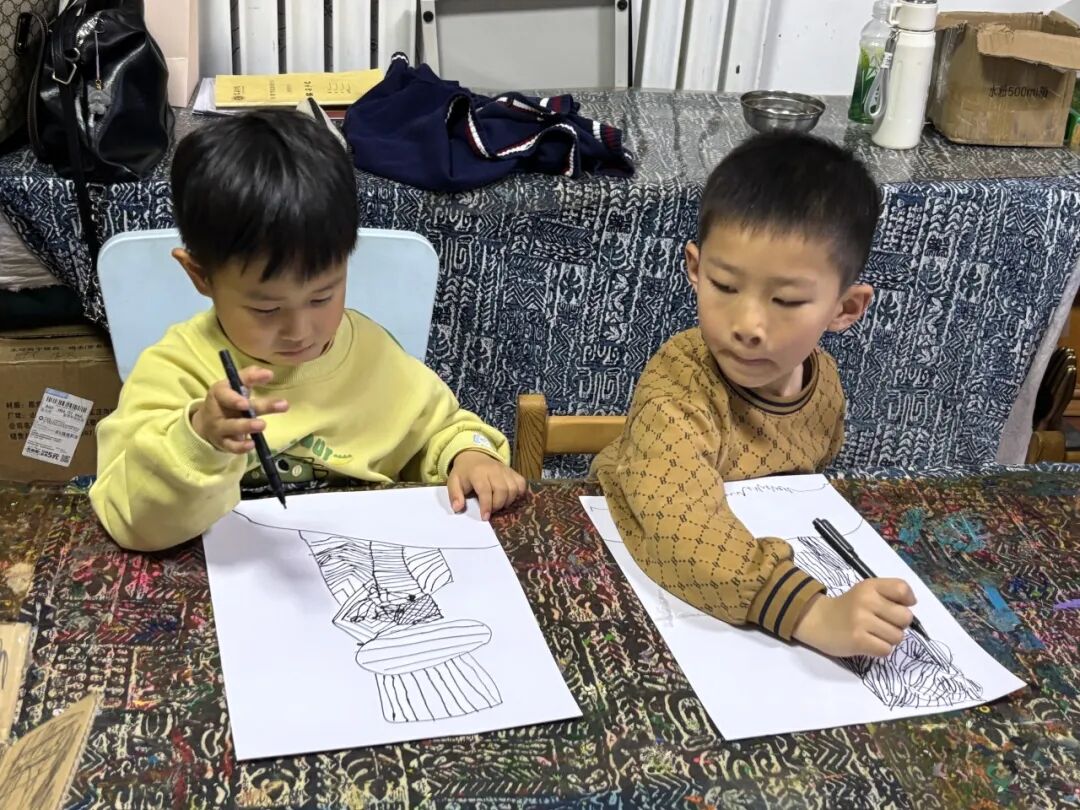 Weekly Journal of K3-C Class at Aisilezhi Ecological Kindergarten: 'Imagining Stones' (April 14-18, 2025)