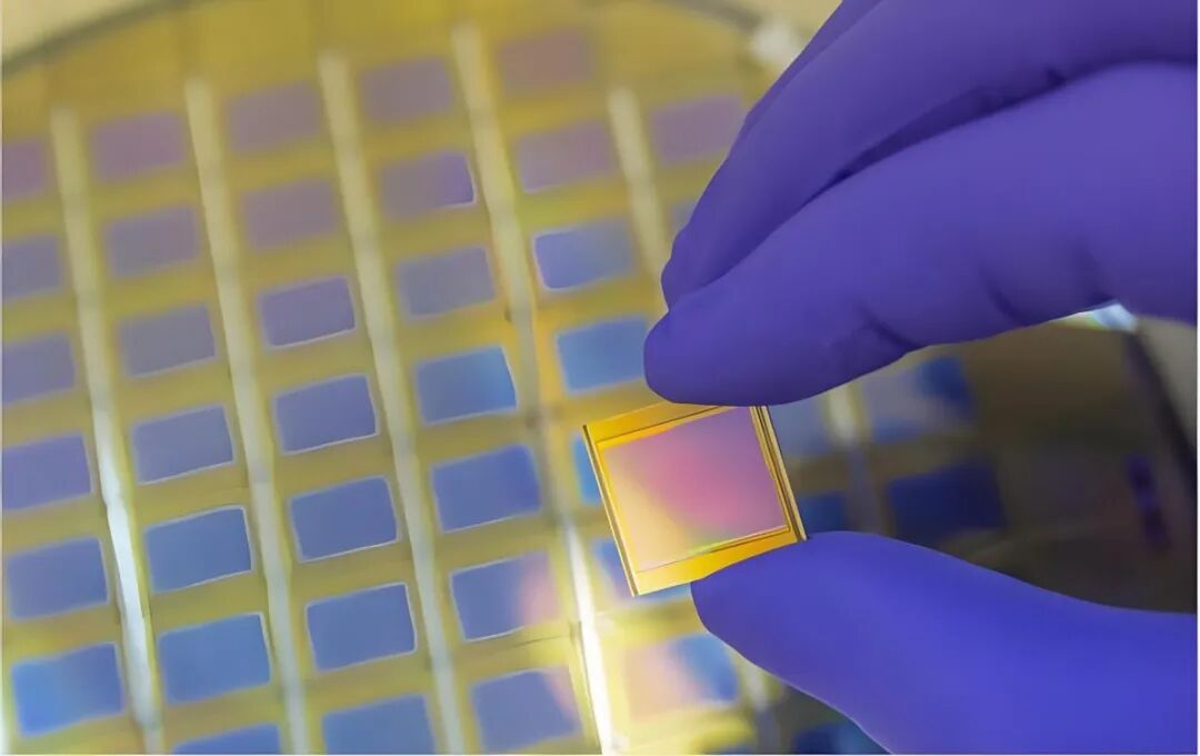 The 3-Nanometer Chip Crisis: How China Fights Back with Rare Earths and Quantum Technology Amid Japan's Supply Cut of Photoresists