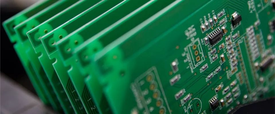 How to Design Circuit Boards for Electromagnetic Interference Immunity?