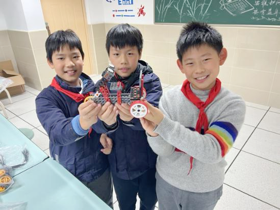 AI-Focused Courses Ignite Youth's 'Science Dream' in Schools