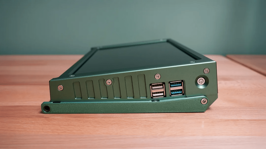 Illuminate Robot Intelligence with Simple Circuits: LattePanda Mu Multifunctional Portable Cyberdeck | DF Maker Weekly (Issue 126)