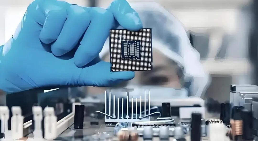 The 3-Nanometer Chip Crisis: How China Fights Back with Rare Earths and Quantum Technology Amid Japan's Supply Cut of Photoresists