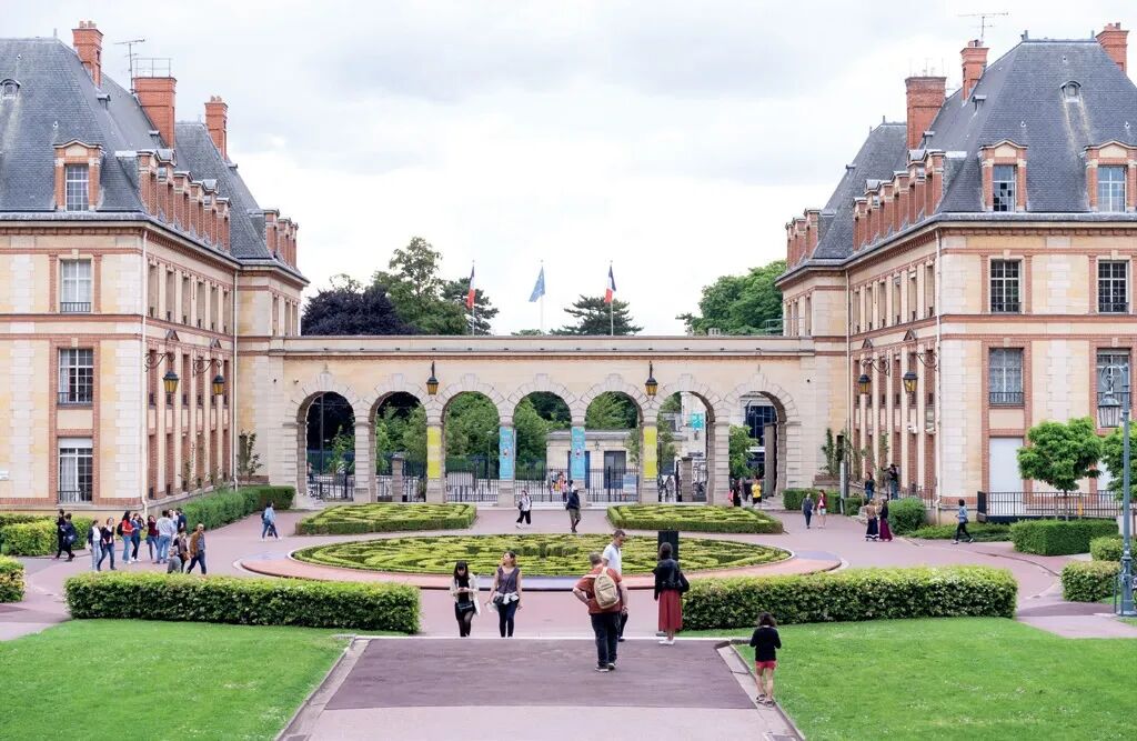 Higher Education in the Paris Region