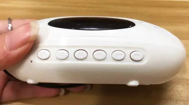 Bluetooth Speaker - Vanding F208: Shell-Shaped Design with Dual Speaker Configuration for Superior Sound