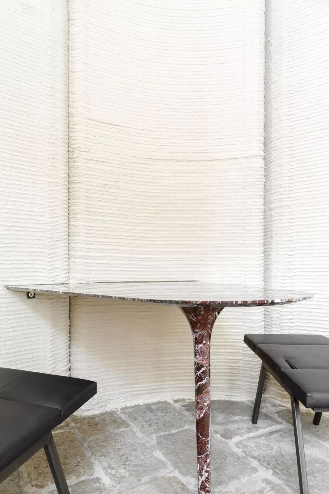 A Stylish 100㎡ House Completed in 48 Hours Using 3D Printing