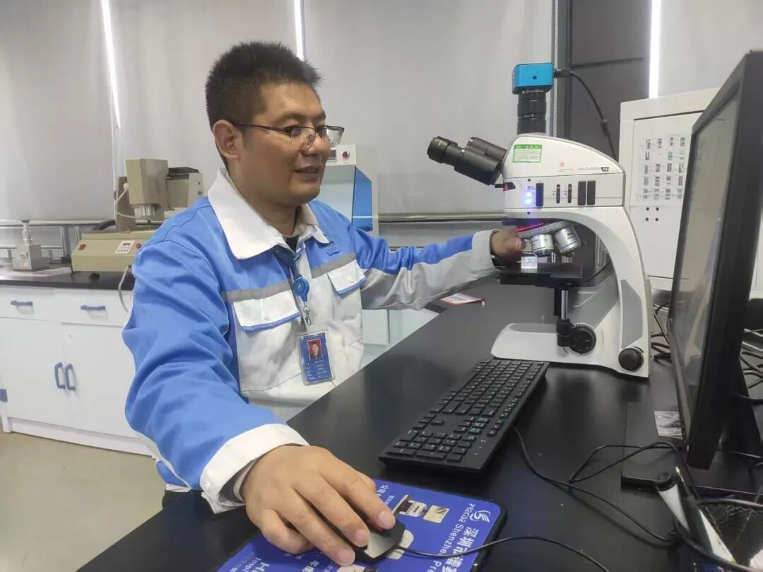 Showcasing Outstanding Technological Workers: Wu Juder - A Pioneer in Circuit Board Innovation