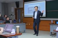 Analyzing Polar Light: Deng Feng and His Investment Logic in Health