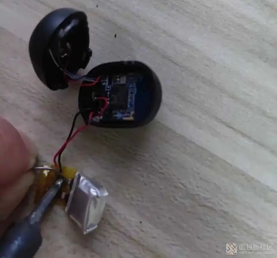 The Complete Process of Reviving Bluetooth Earphones for Just 4 Yuan